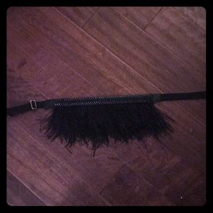 Feather belt